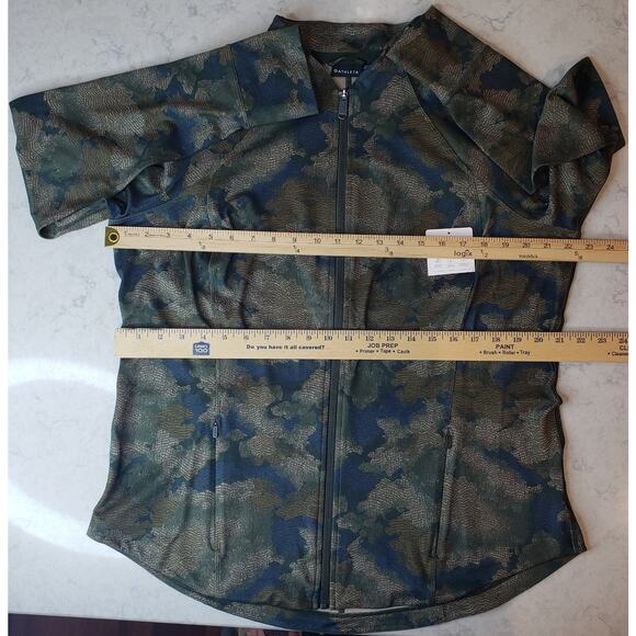 NWT ATHLETA Salutation Jacket Blue Green Camo Print Women's Size 1X - Picture 9 of 11